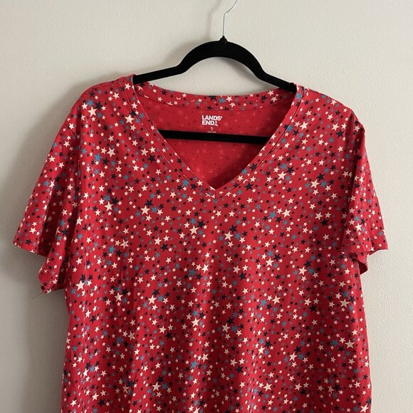 Lands' End Women SZ XL Red Allover Star V-Neck Short Sleeve Pullover Tee - Picture 3 of 8